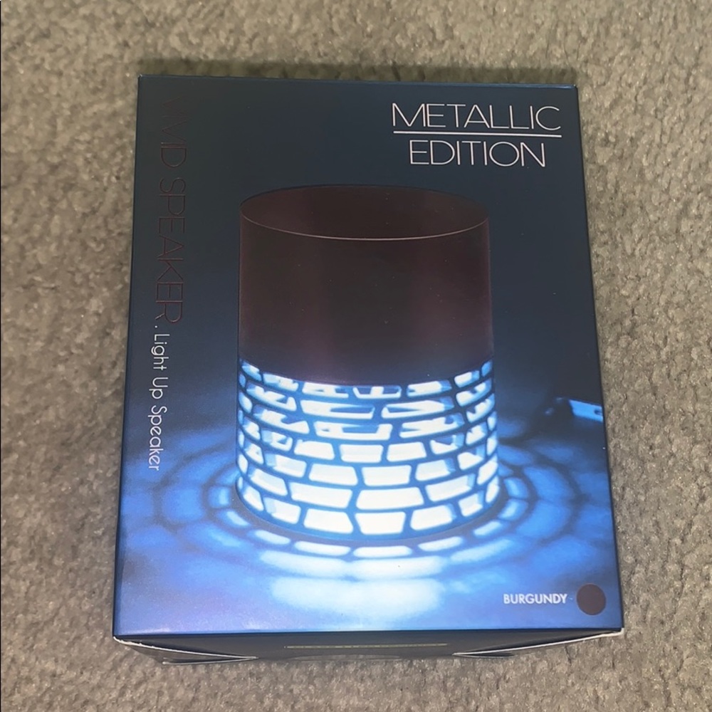 Burgundy Light up Speaker